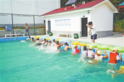 src, 乡中心小学 src, 乡中心小学